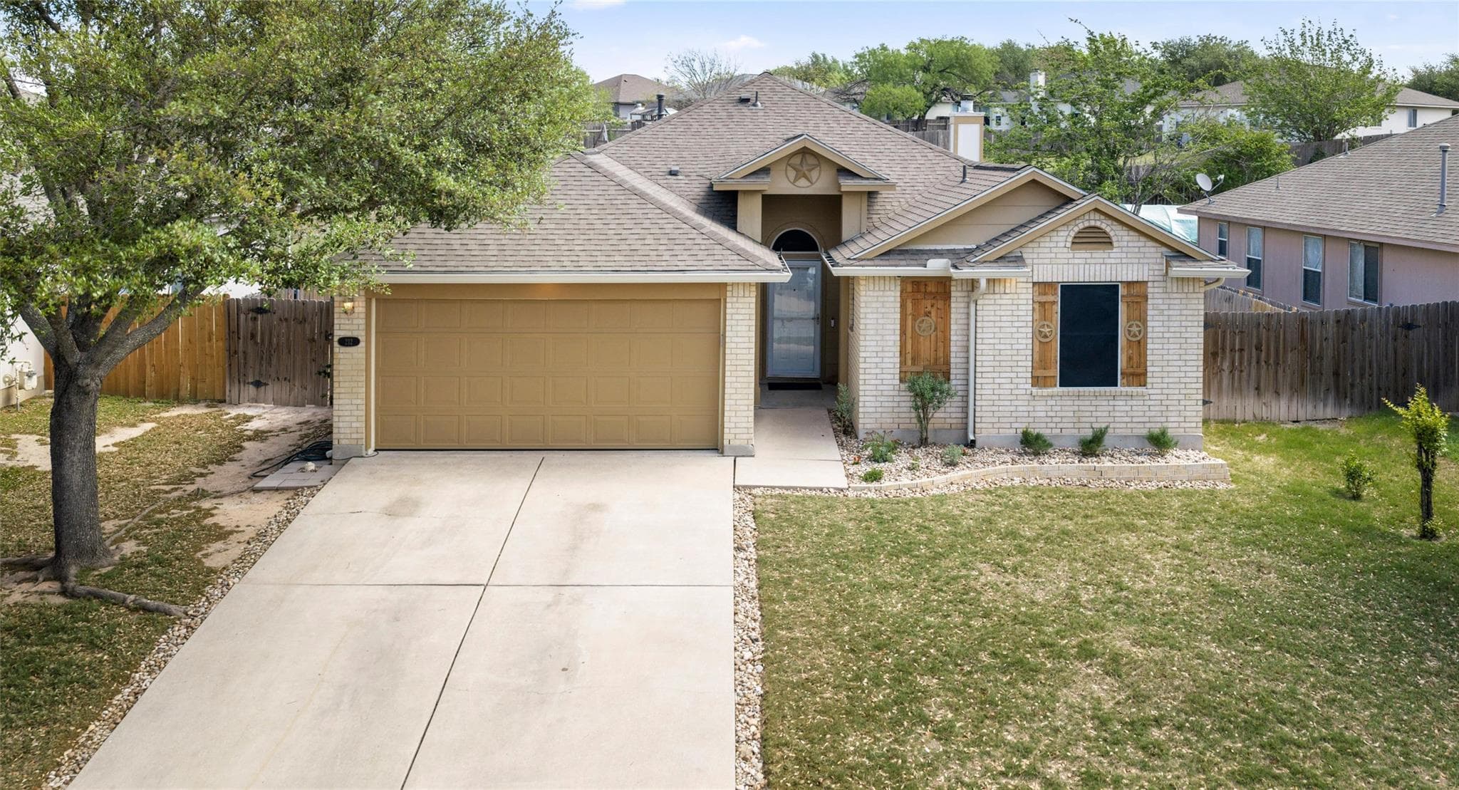 212 Lakemont Dr