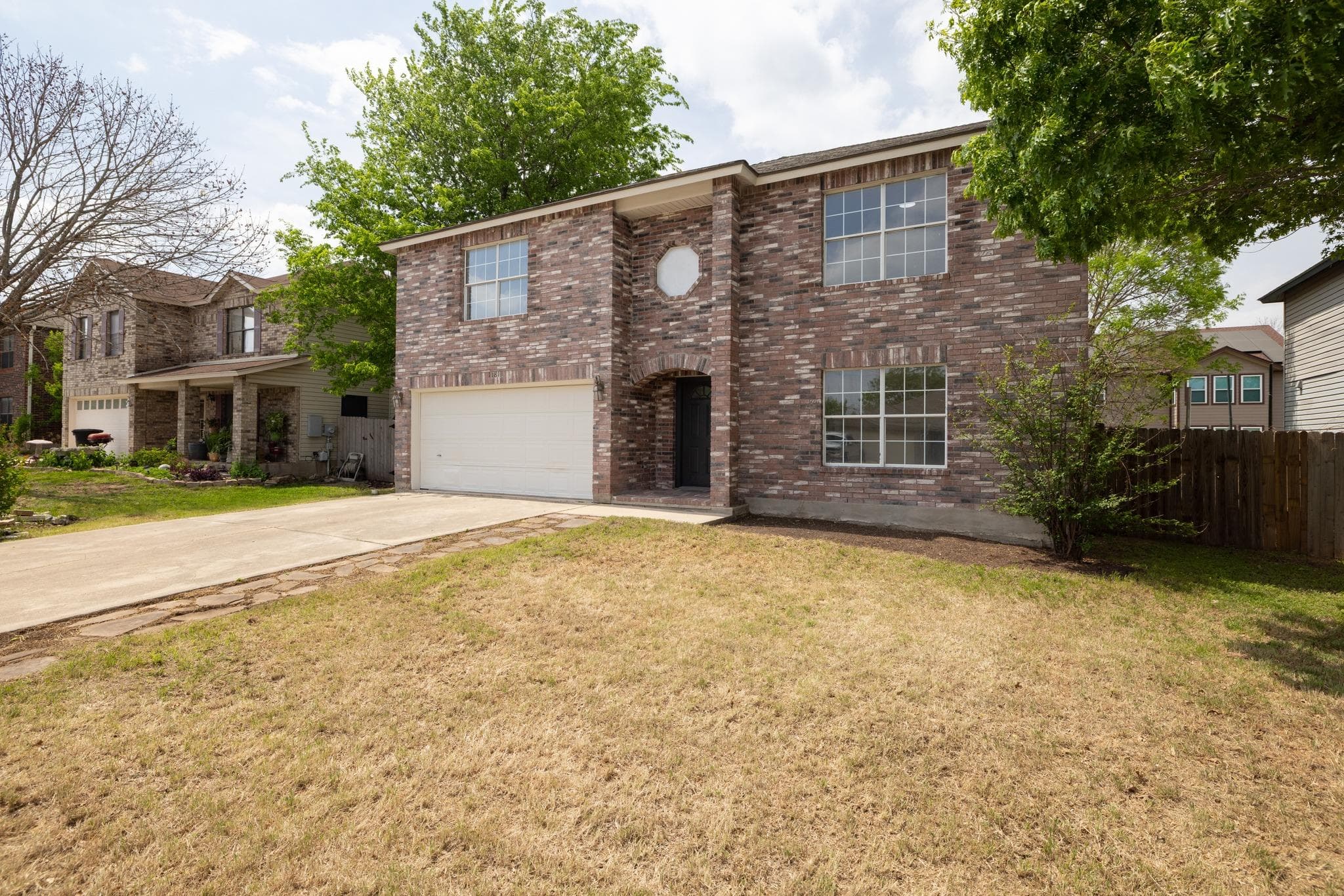1181 Forest Bluff Trl