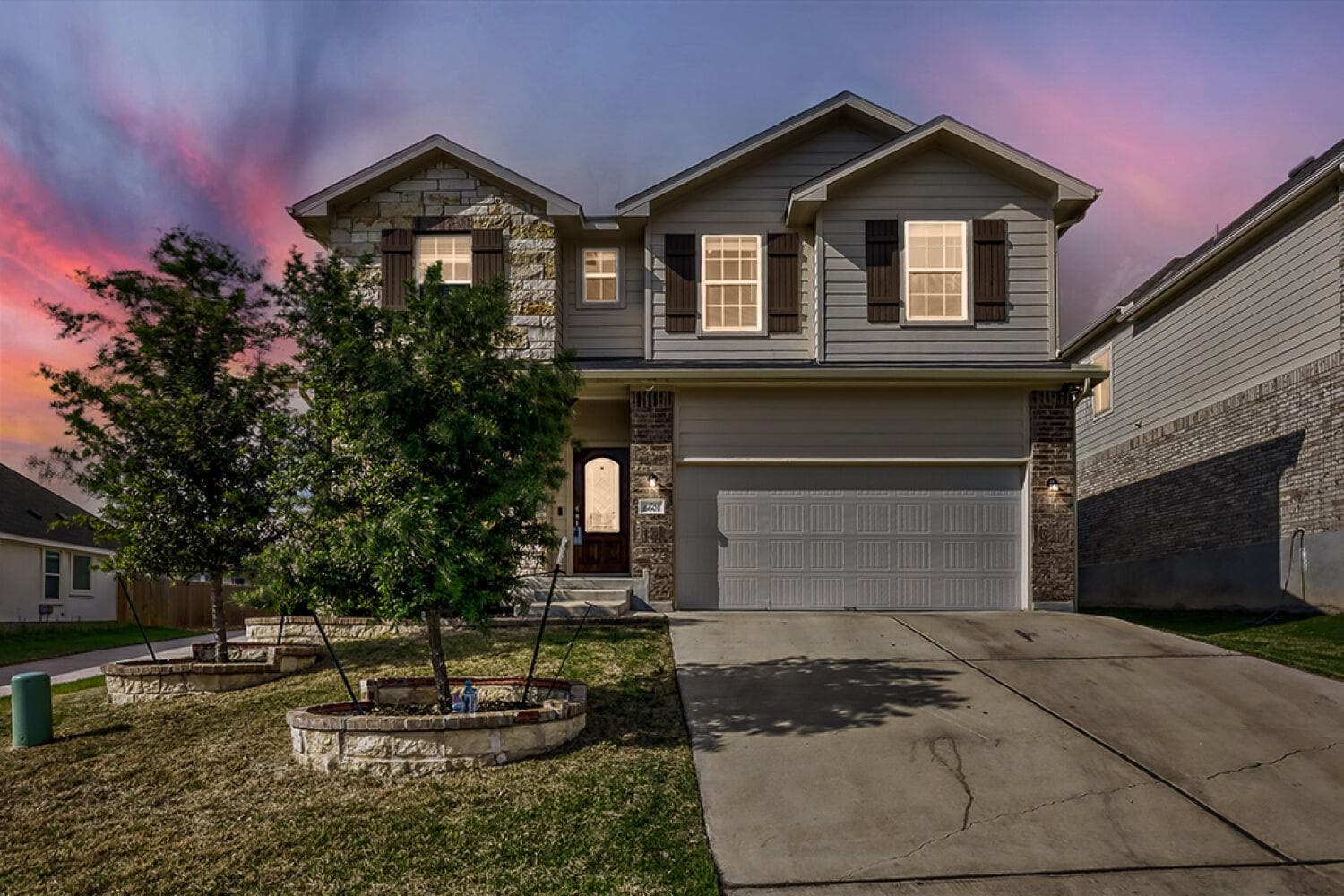 6601 Avila Way