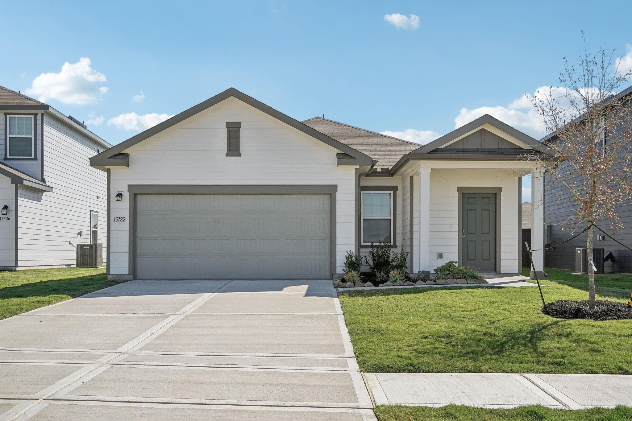 602 Sunlight Lake Blvd