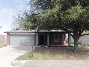 800 Riverway Ln
