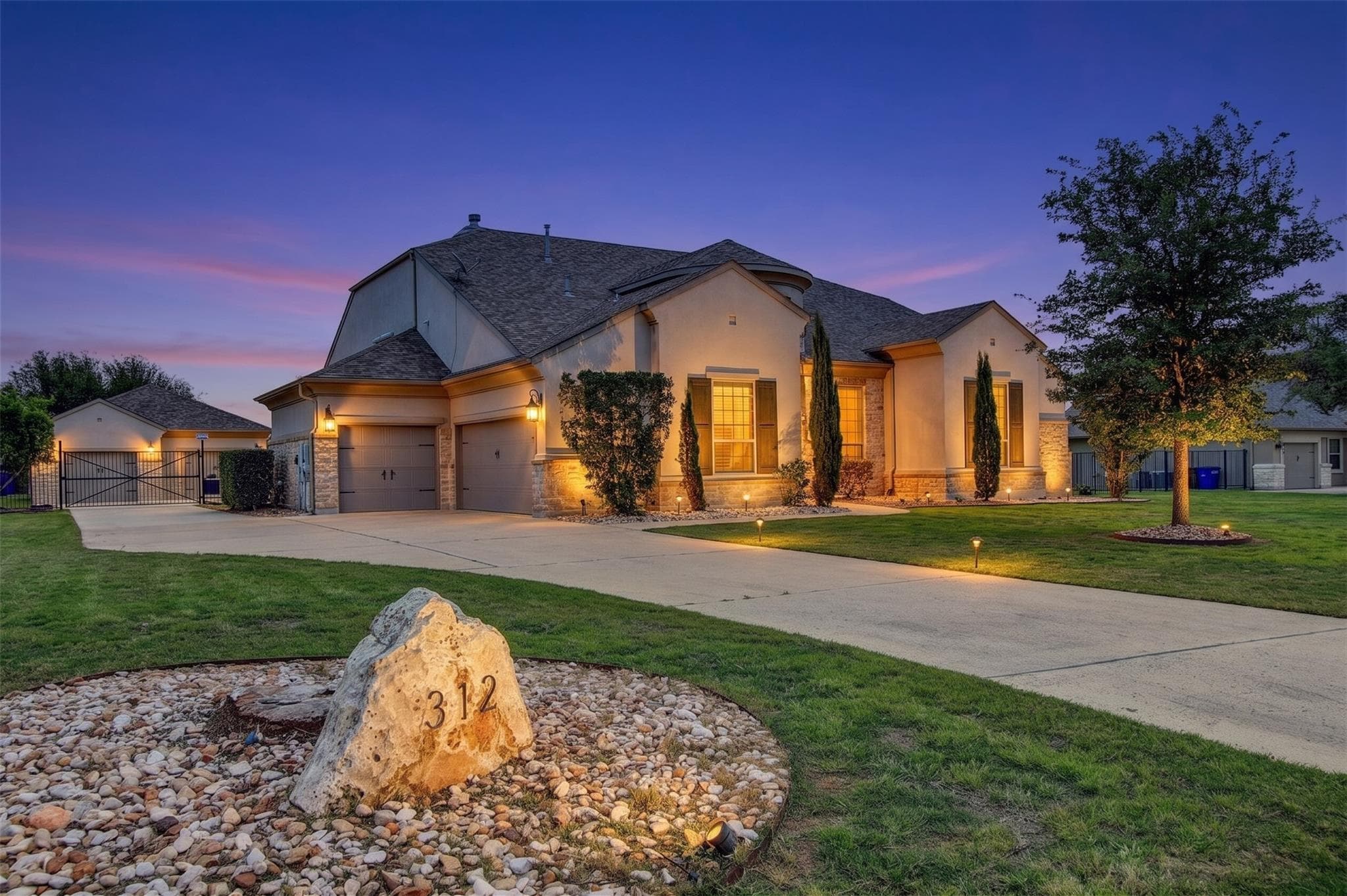 312 Flintlock Dr