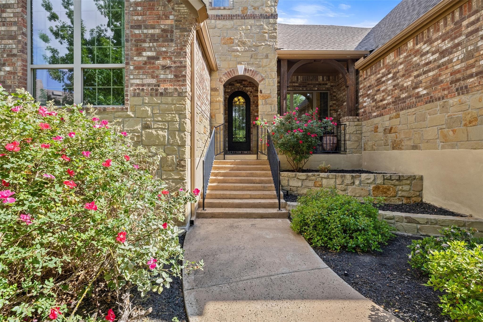 8700 Flycatcher Ct