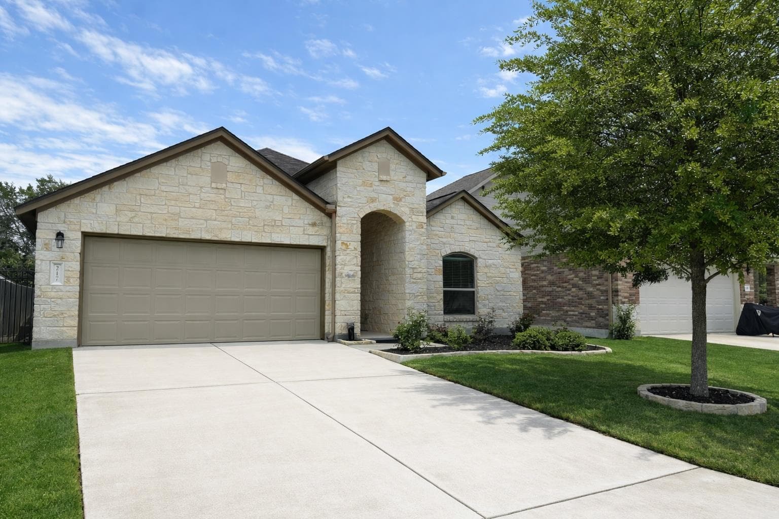 217 Lewisville Ln