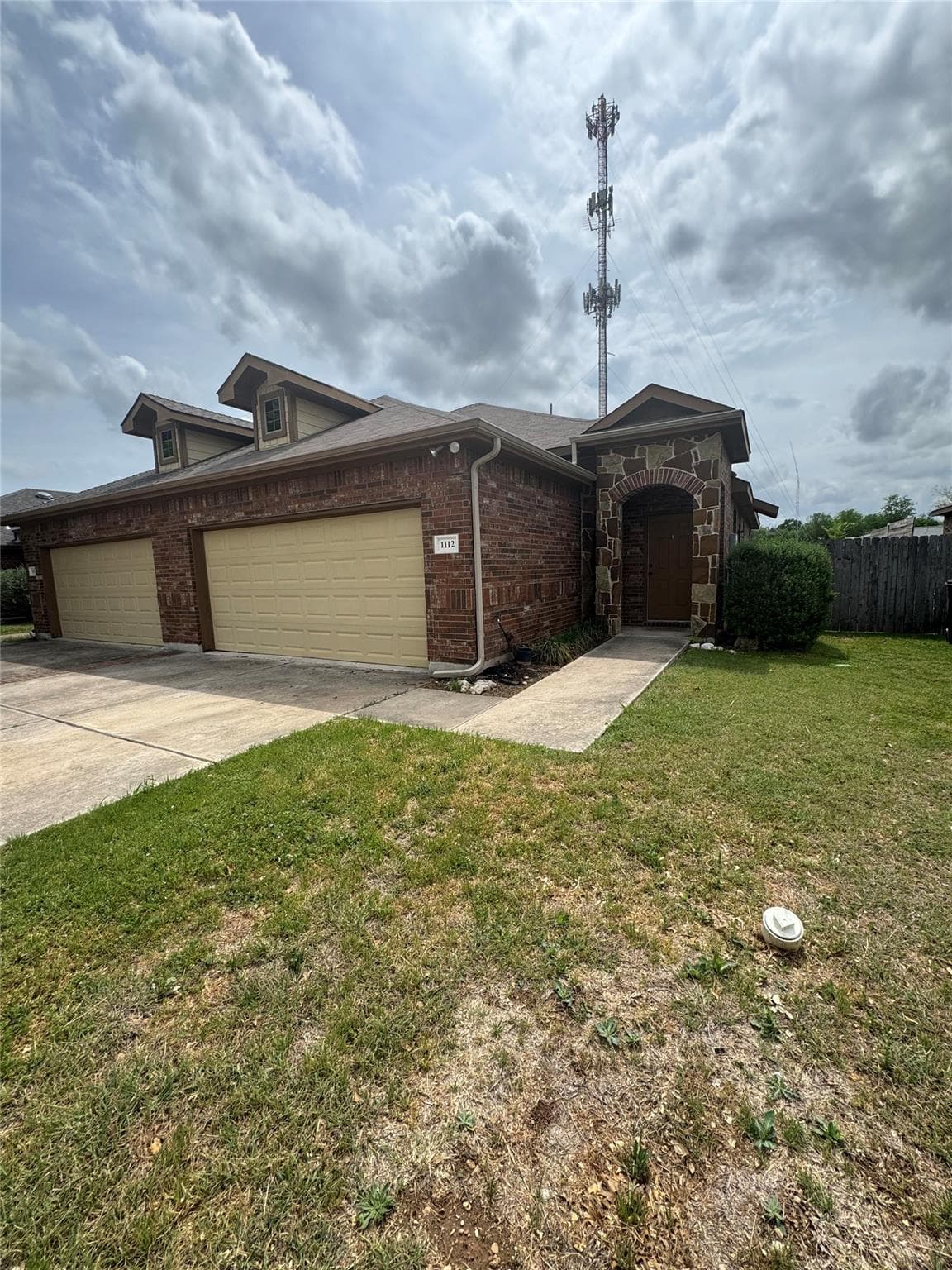 1112 Brendon Lee Ln