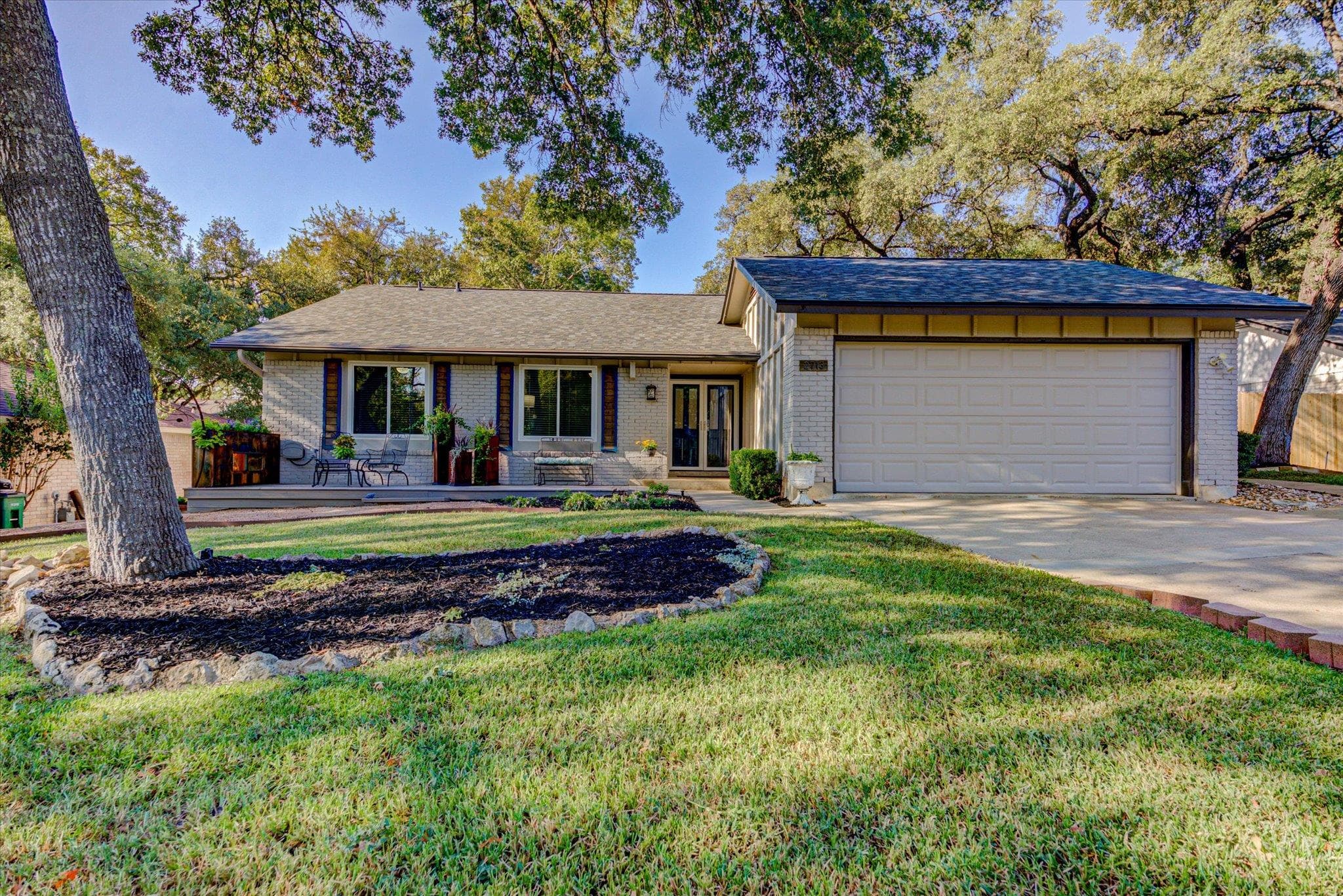 2713 Bryonhall Dr