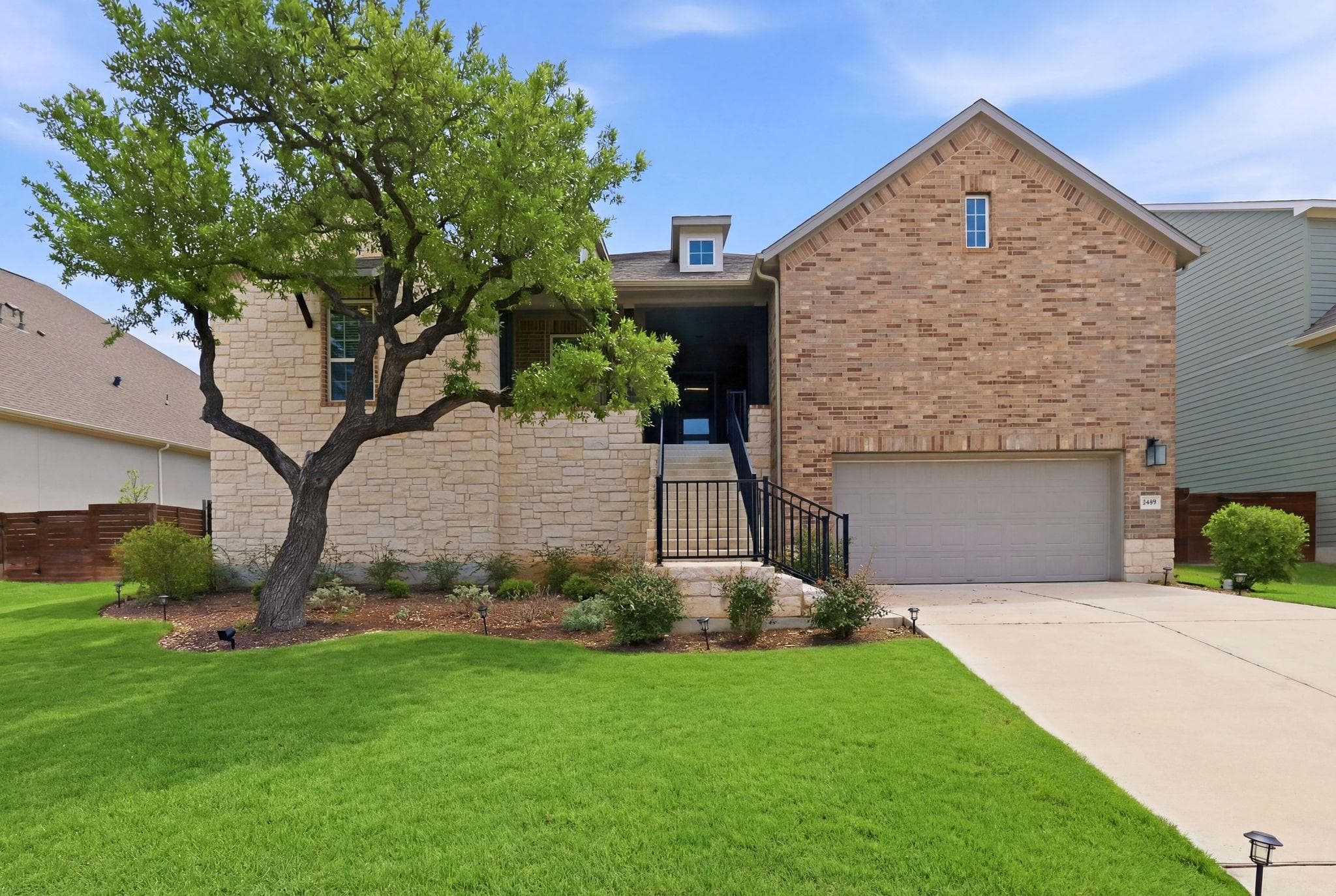 7609 Paruline Dr