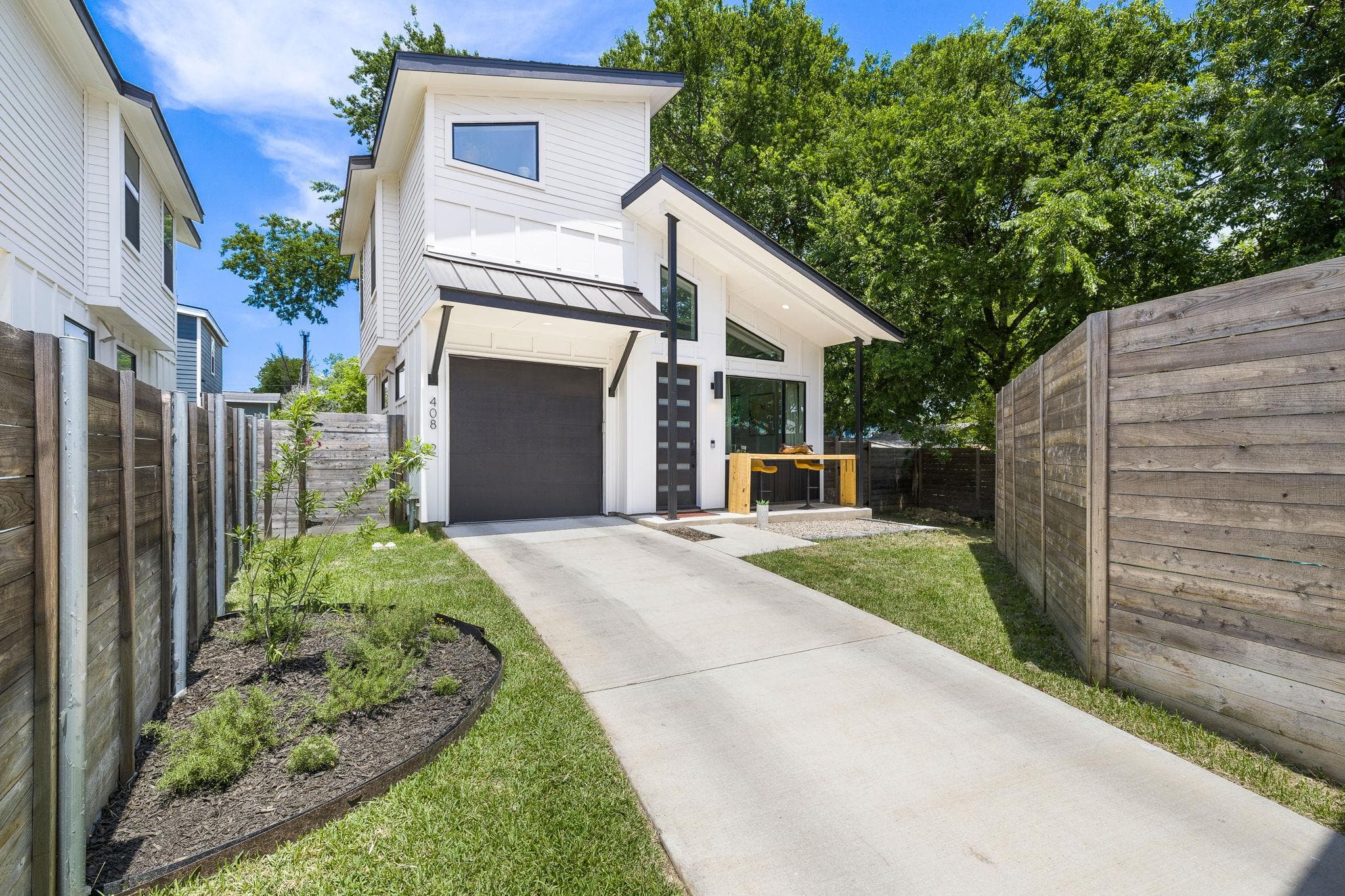 408 W Odell St #2
