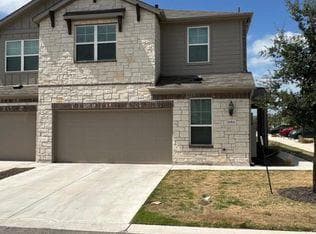 600D Knopper St