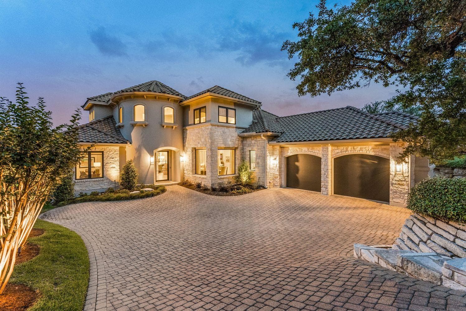 2300 Barton Creek Blvd #8