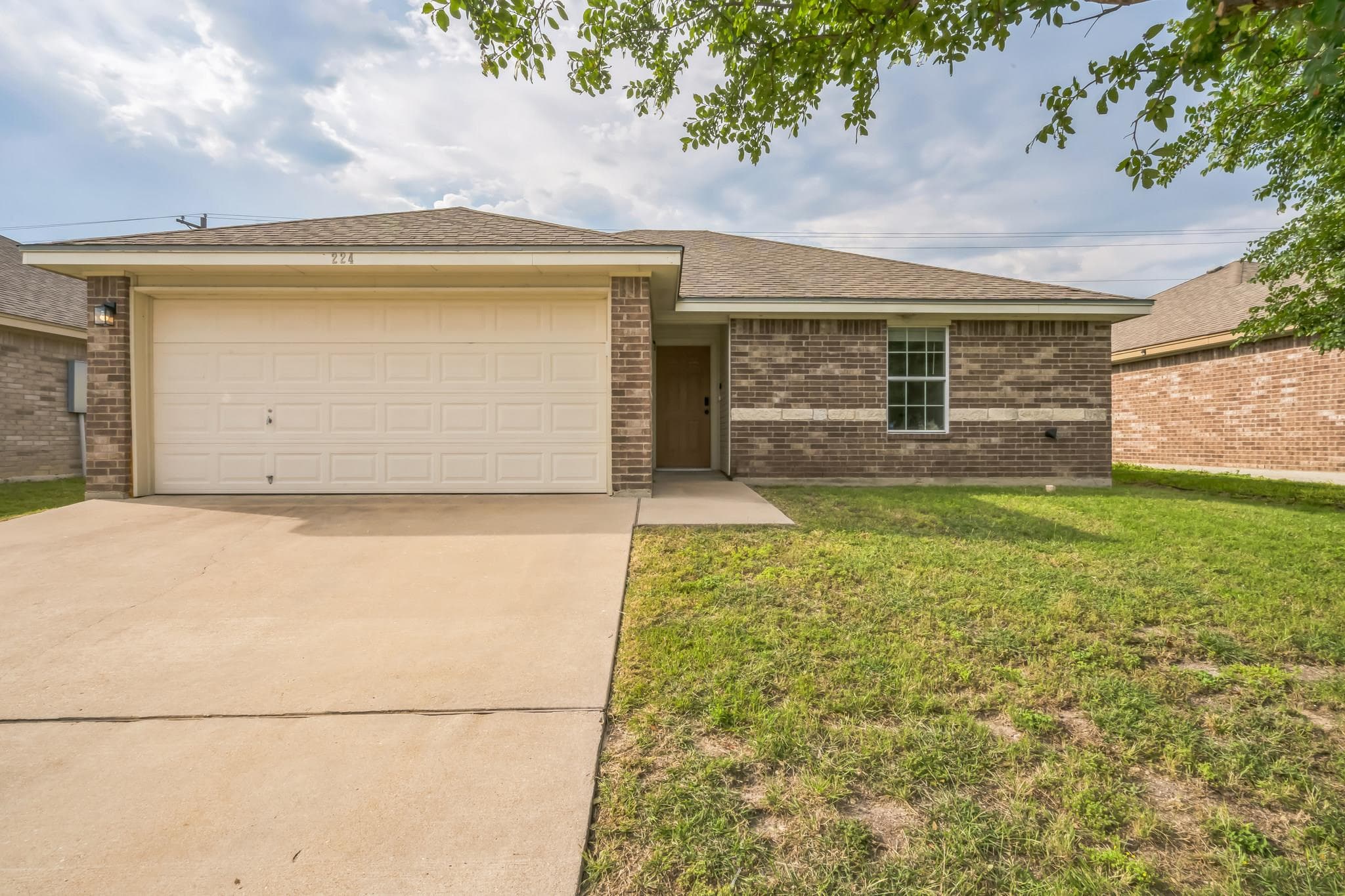 224 Amber Ln