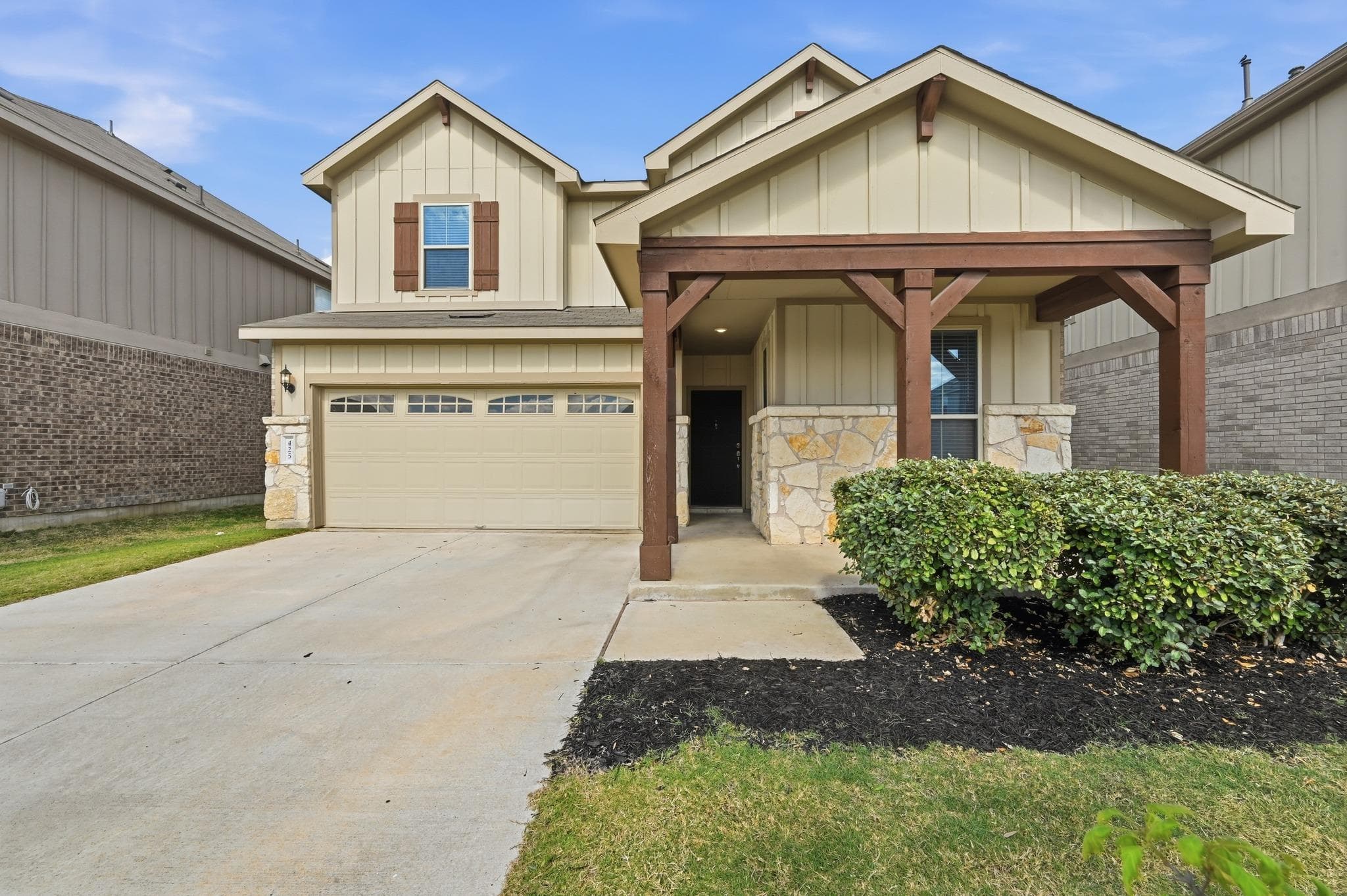 425 Purple Heart Dr