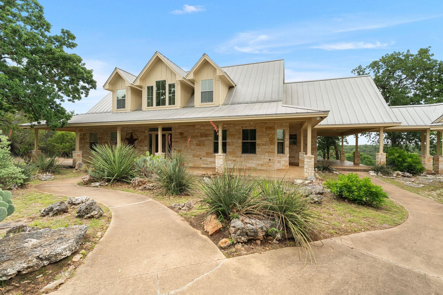 125 Covington Cv
