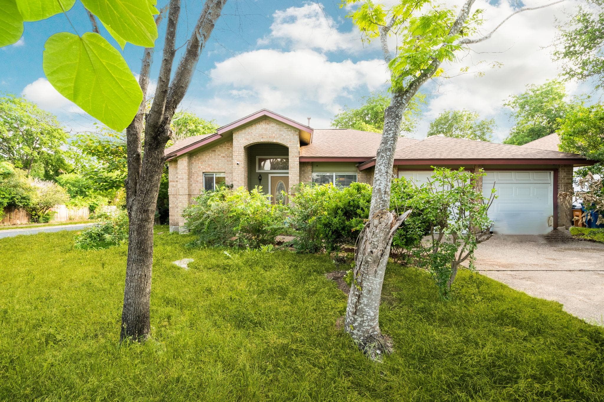 5611 Meadow Crst