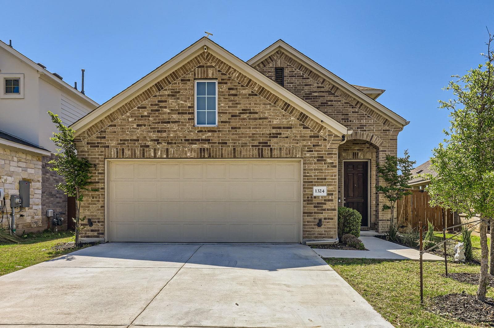 1324 Salt Lick Dr