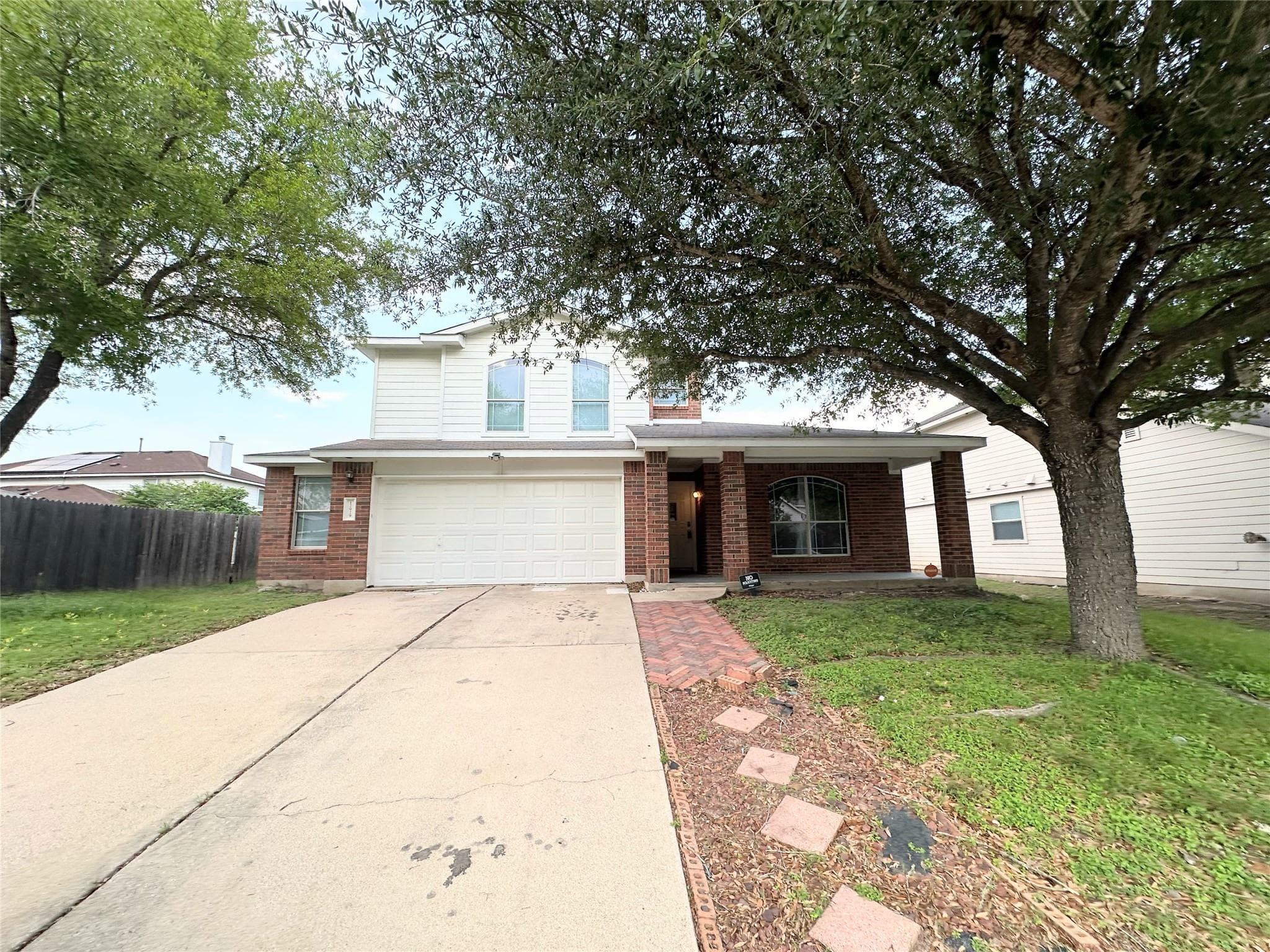 12929 Waynespur Ln