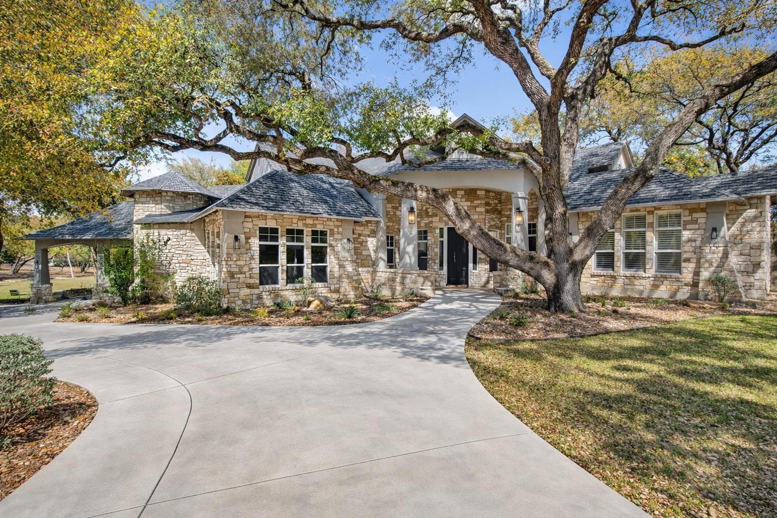 3627 Stoneridge None