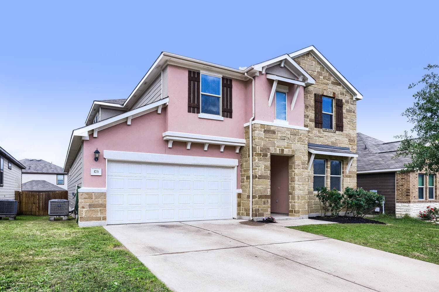 173 Flexus Ln