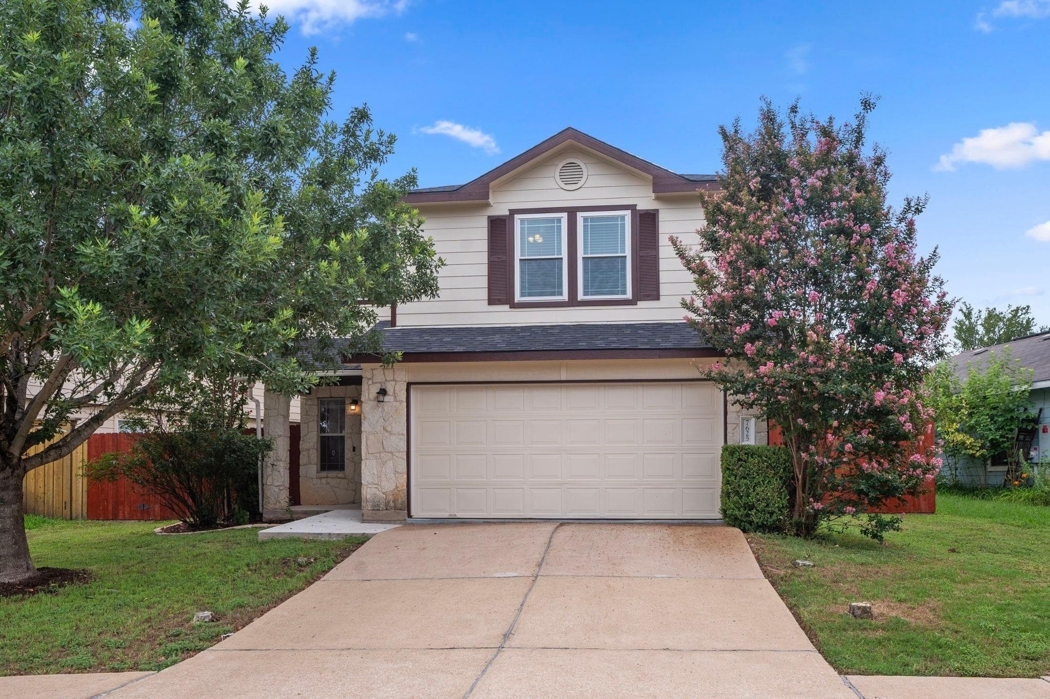 7625 Cayenne Ln