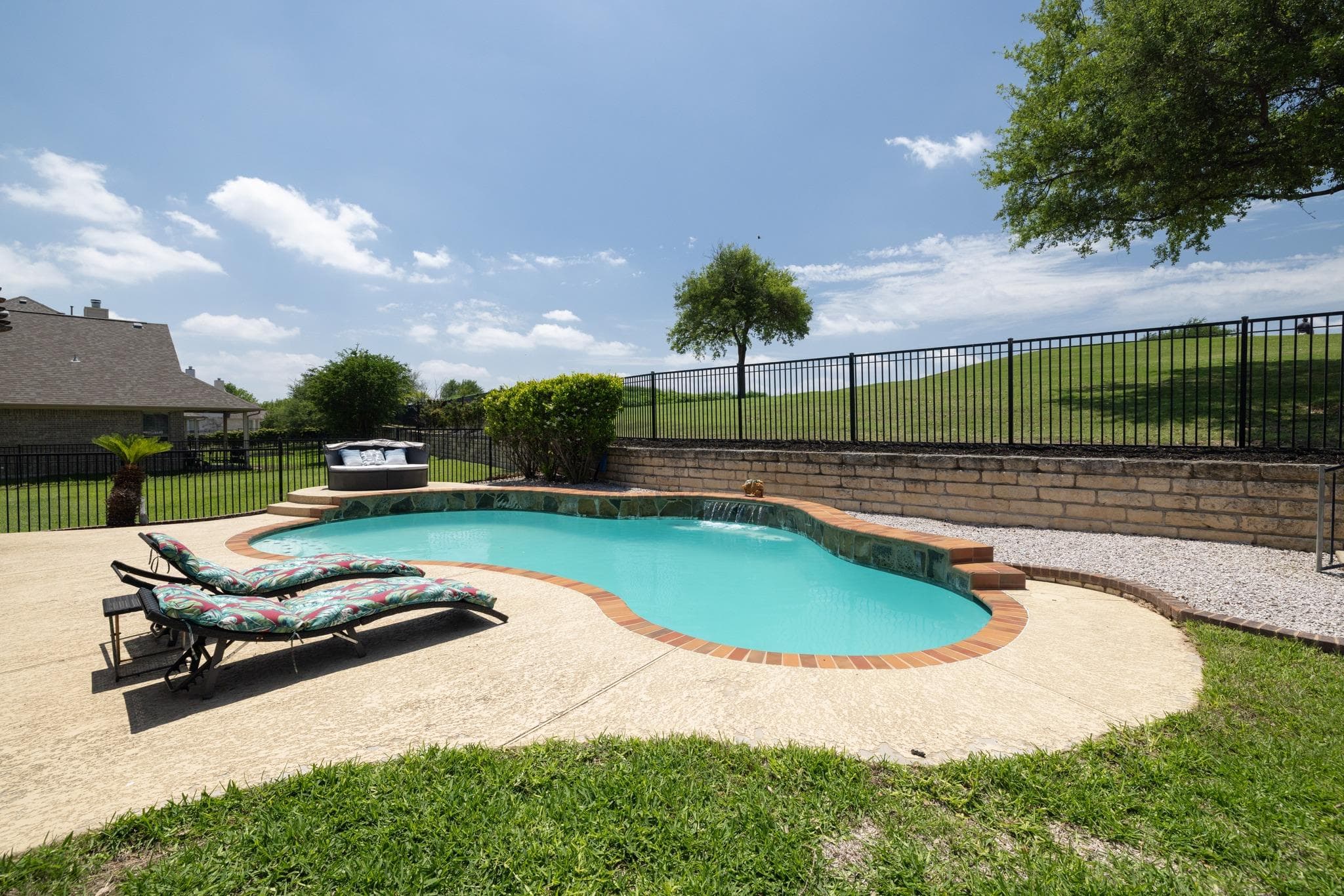 1625 Greenside Dr