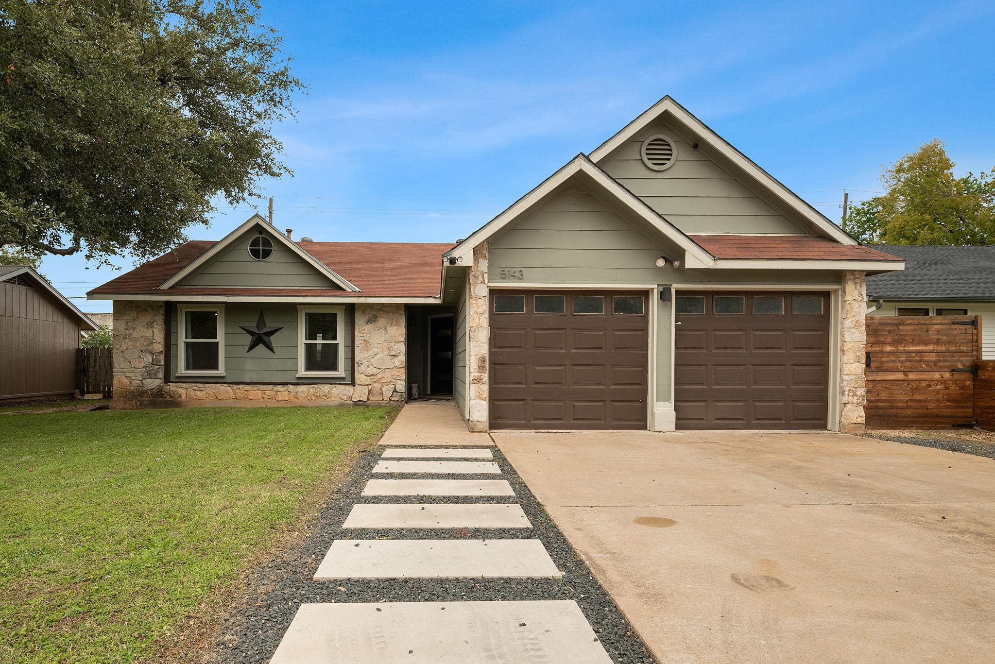 5143 Ganymede Dr