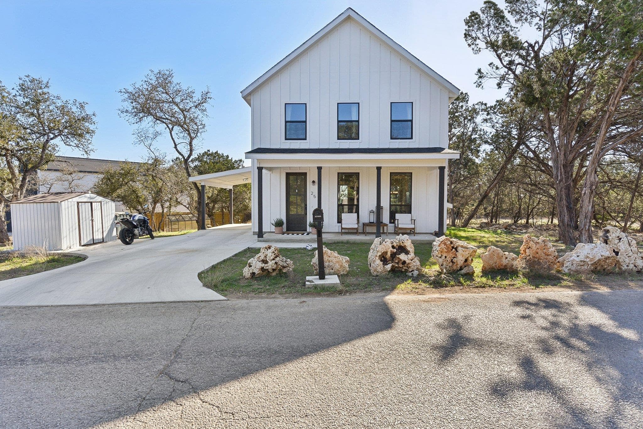 25 Woodacre Dr