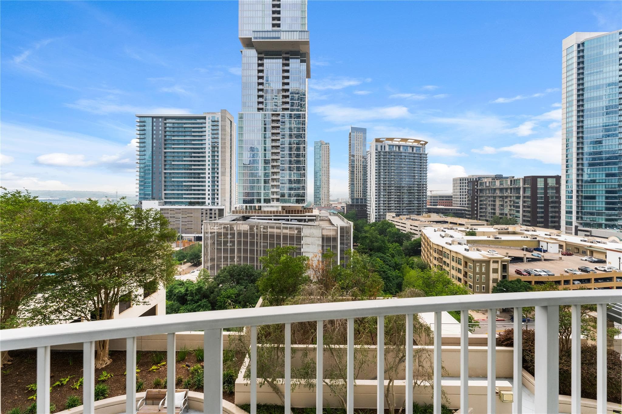 360 Nueces St #1112