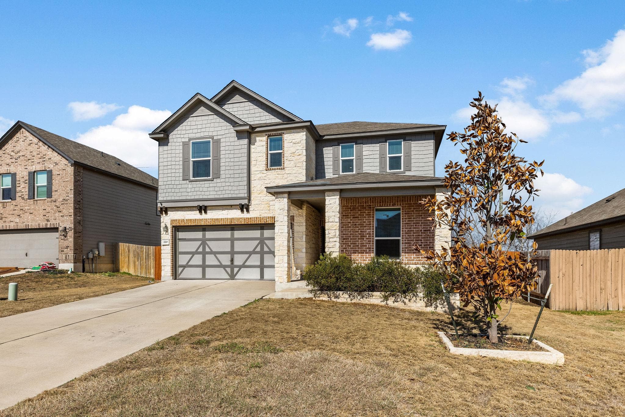 220 Saranac Dr