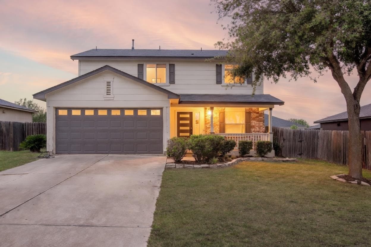 270 Endeavour Dr