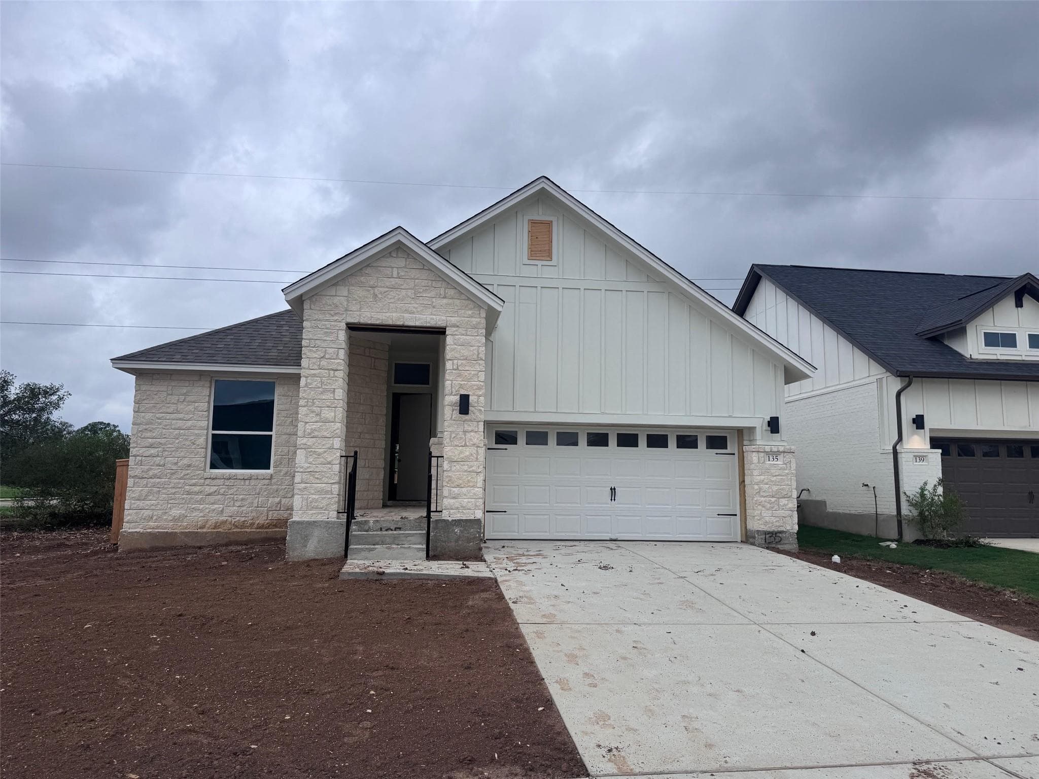 135 Comfort Dr