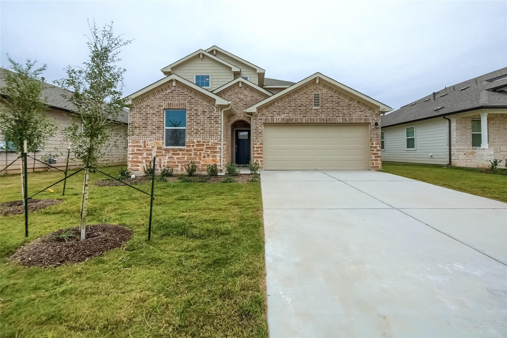603 Bluffview Dr