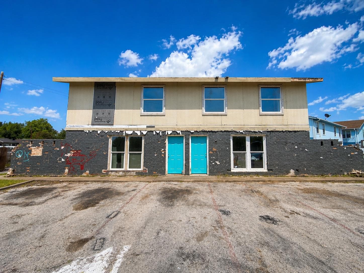 8605 Fireside Dr