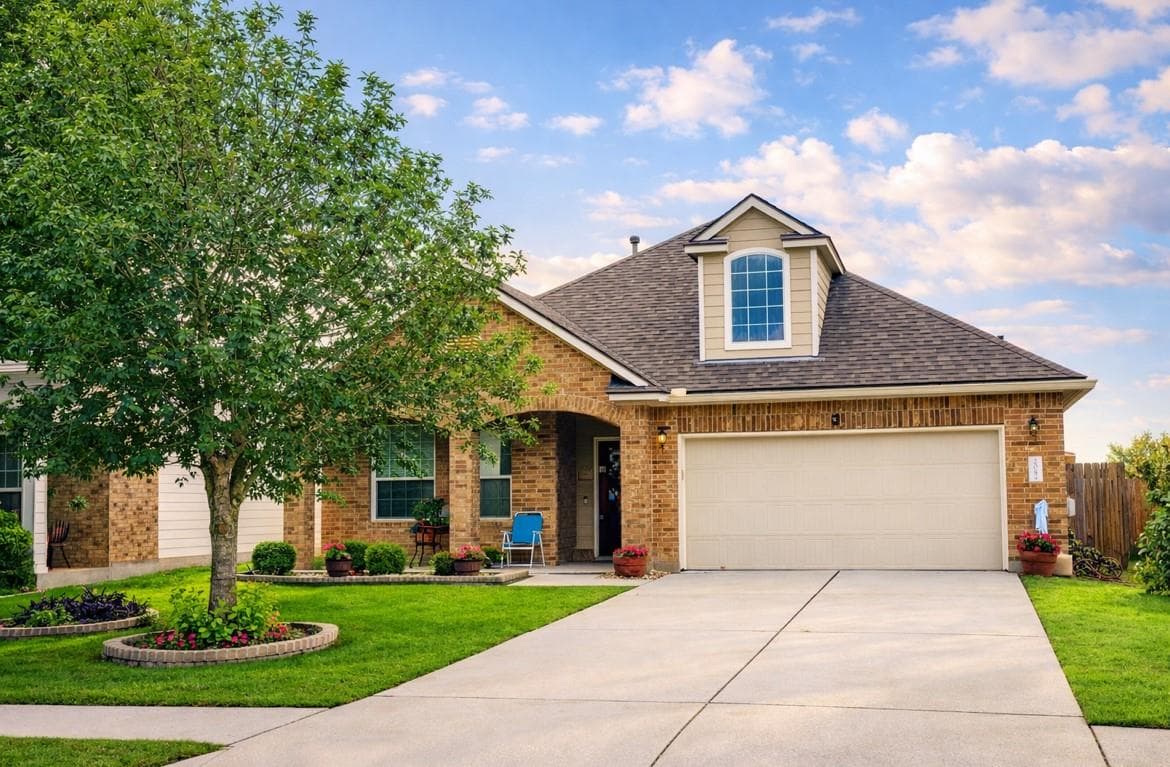 208 Birch Dr