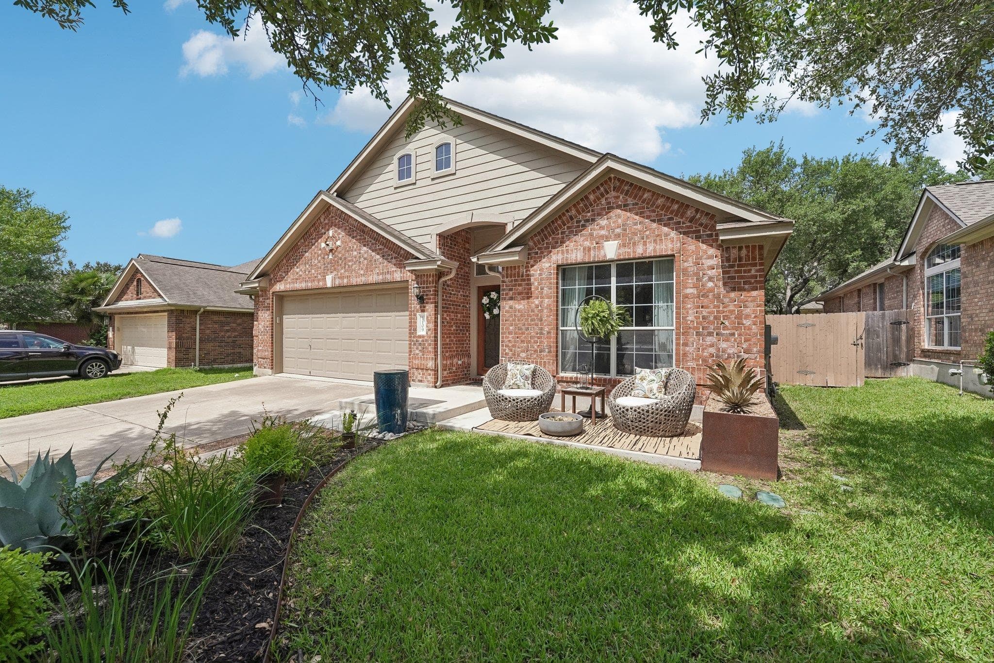 1109 Rowley Dr
