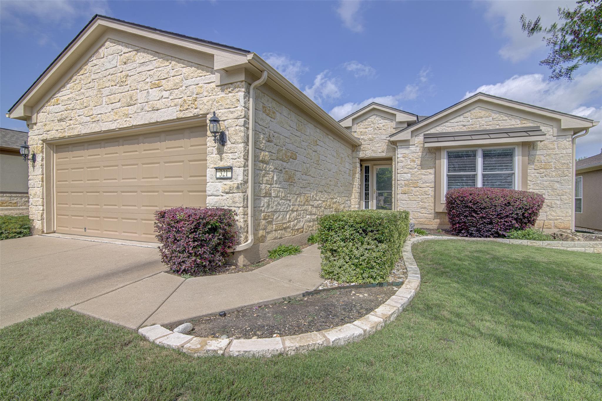 321 Cooper Lake Dr