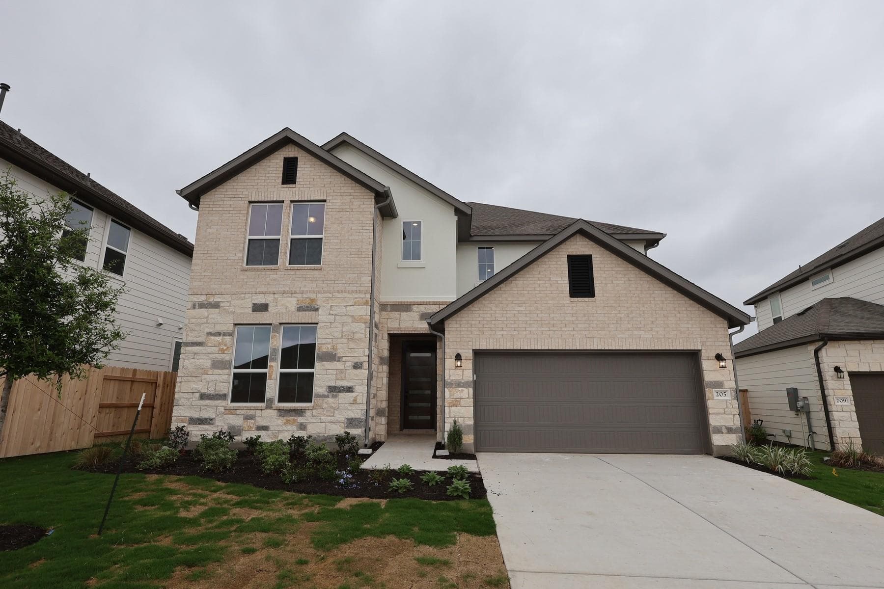 205 Marisol Bend None