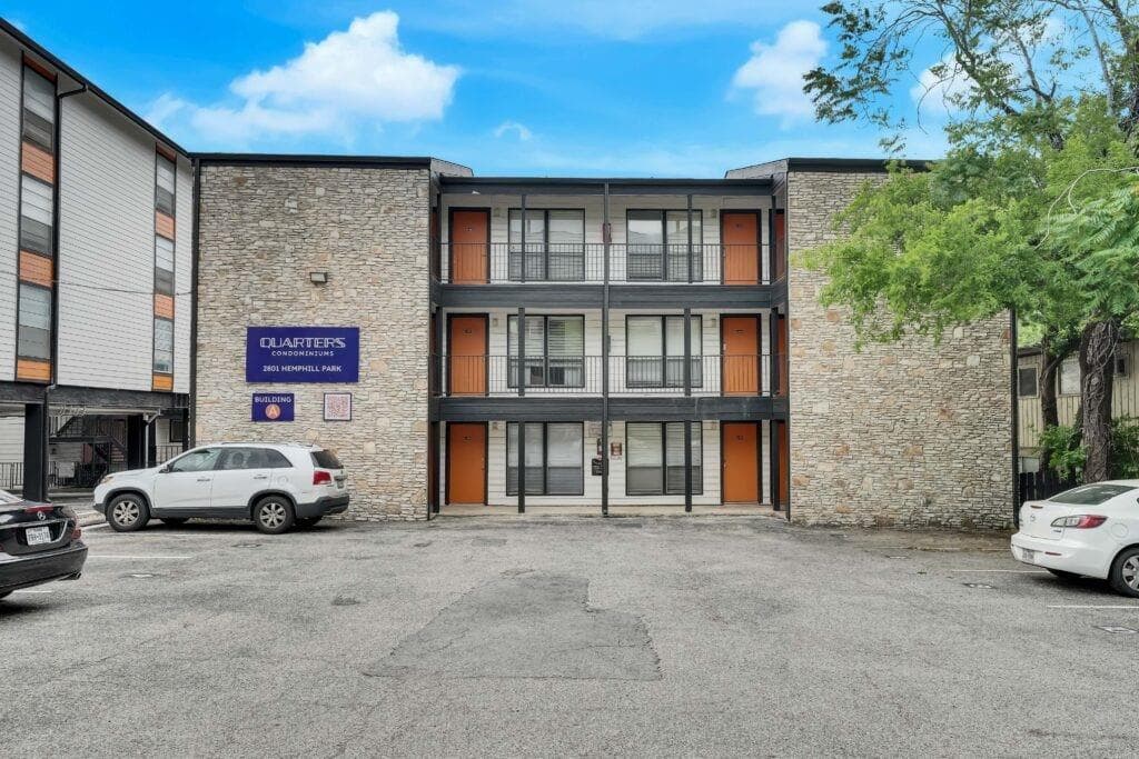 2801 Hemphill Park #A301