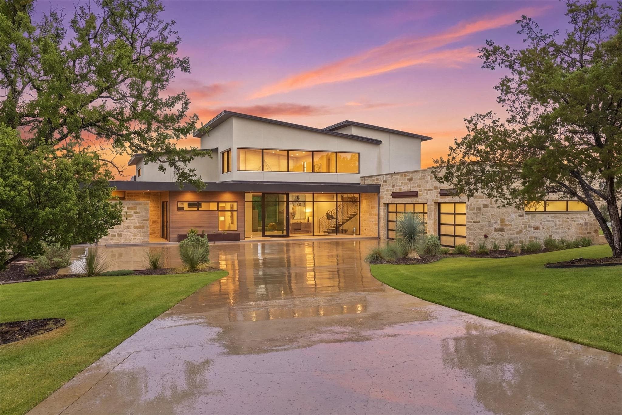 814 The Trails Pkwy