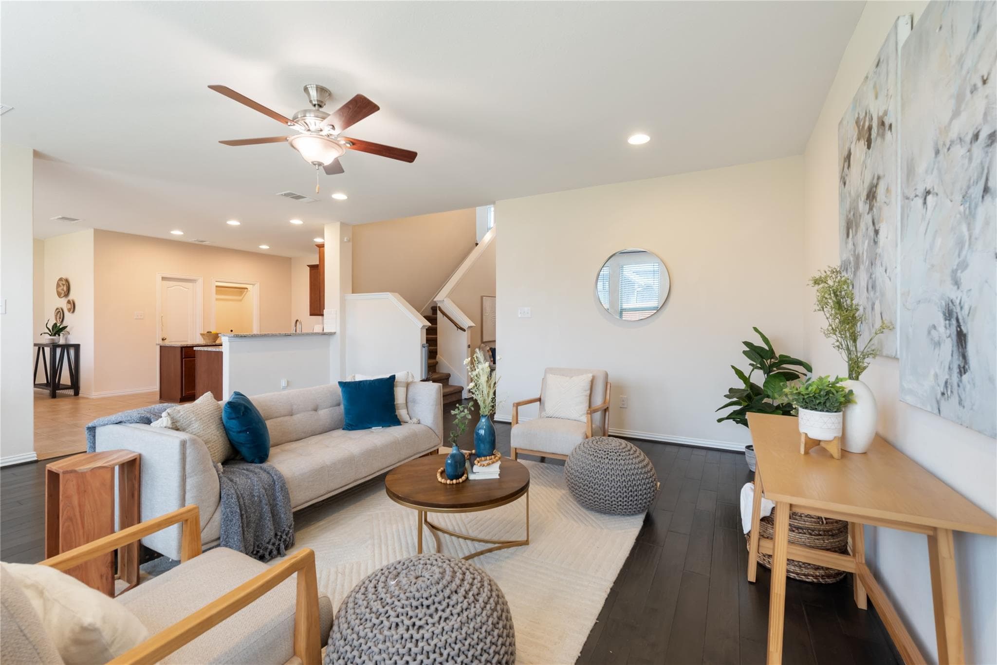 156 Banana St