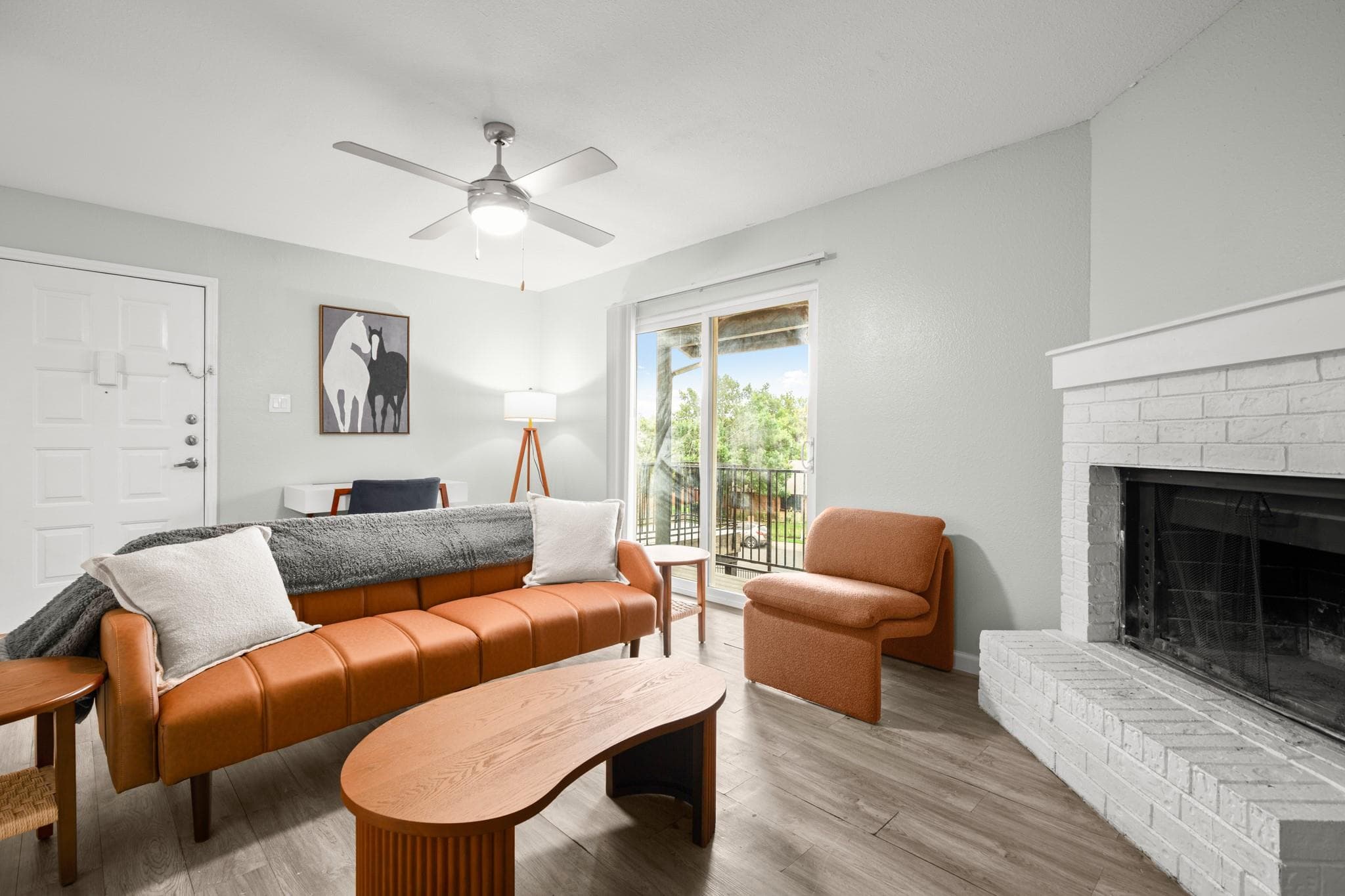 6812 S Congress Ave #209