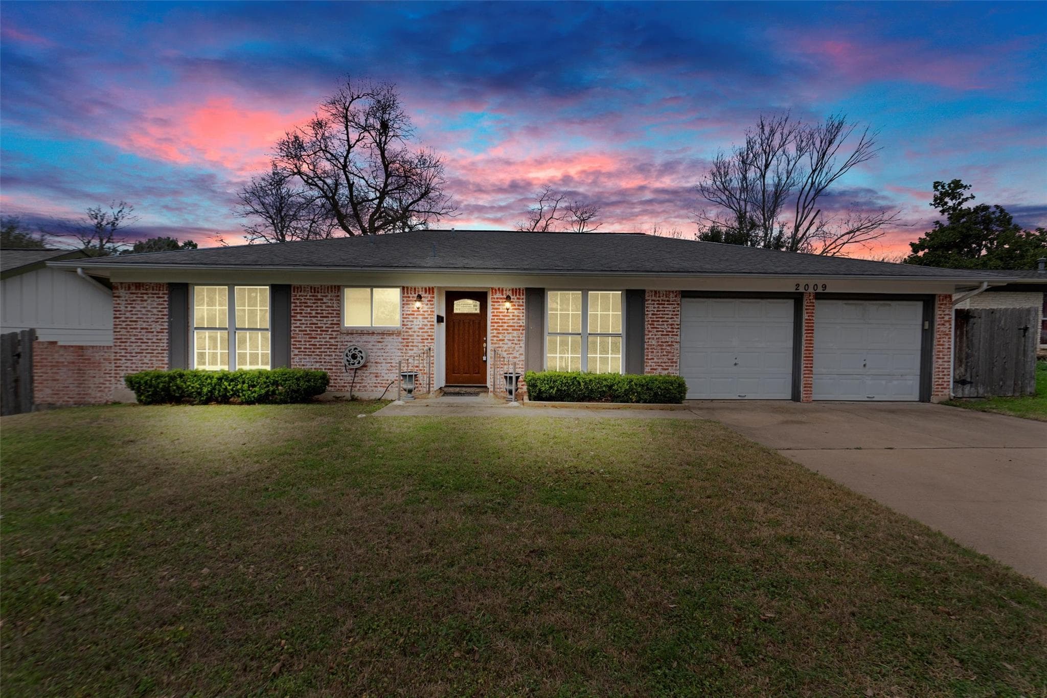 2009 Northridge Dr