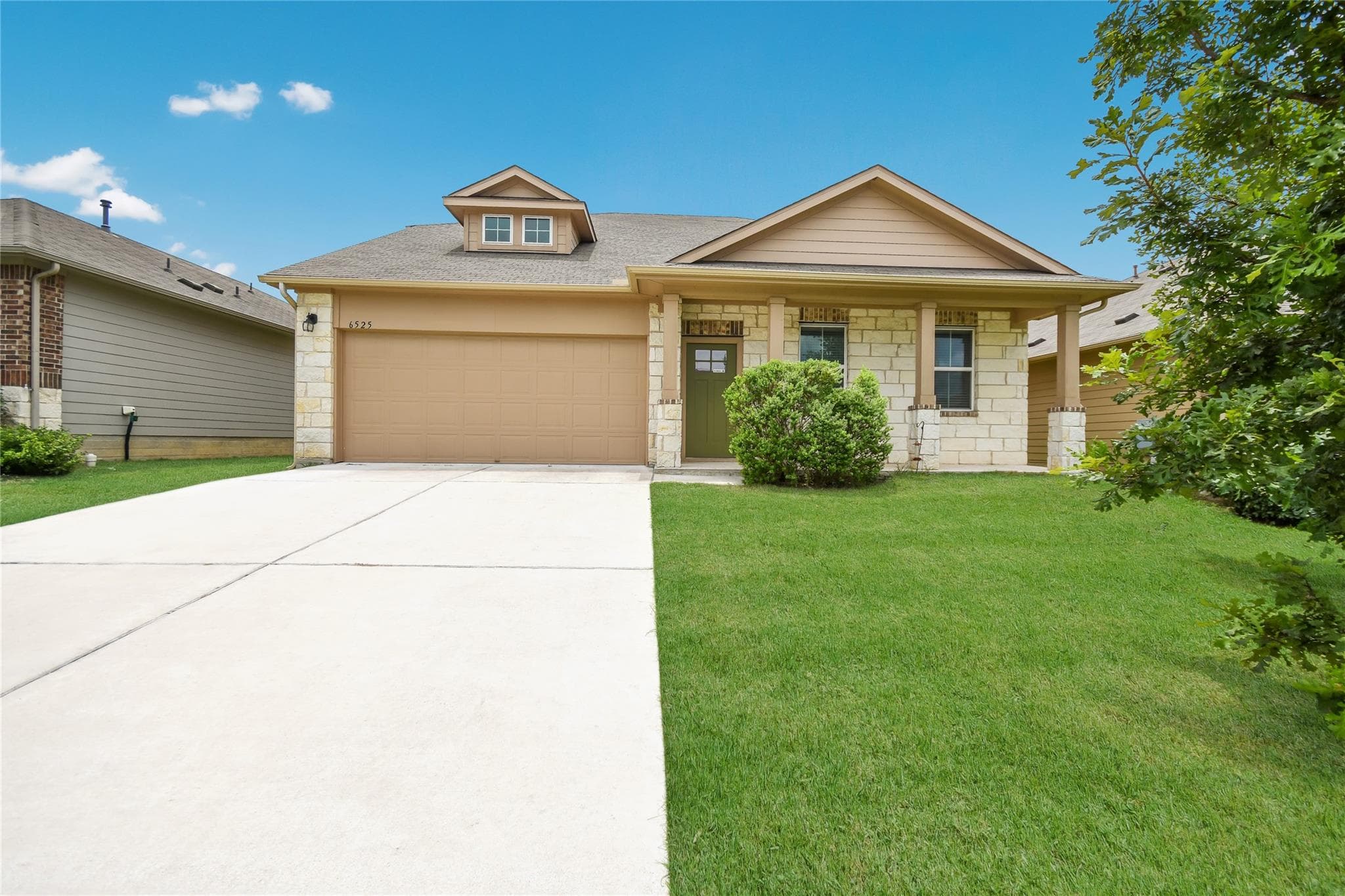 6525 Ranchito Dr