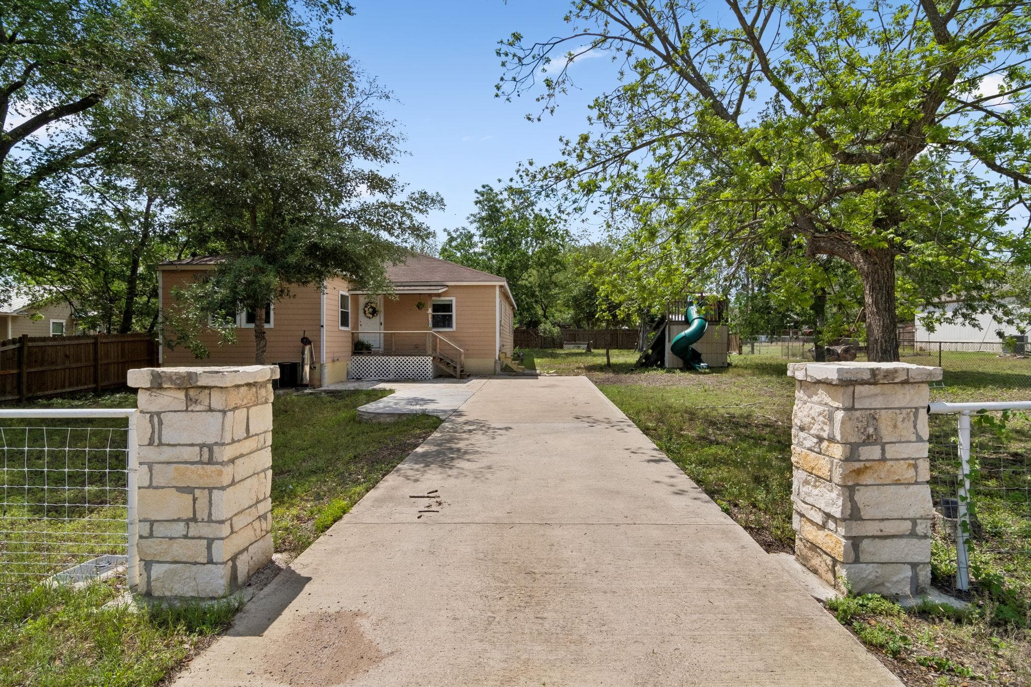 810 Lamar St