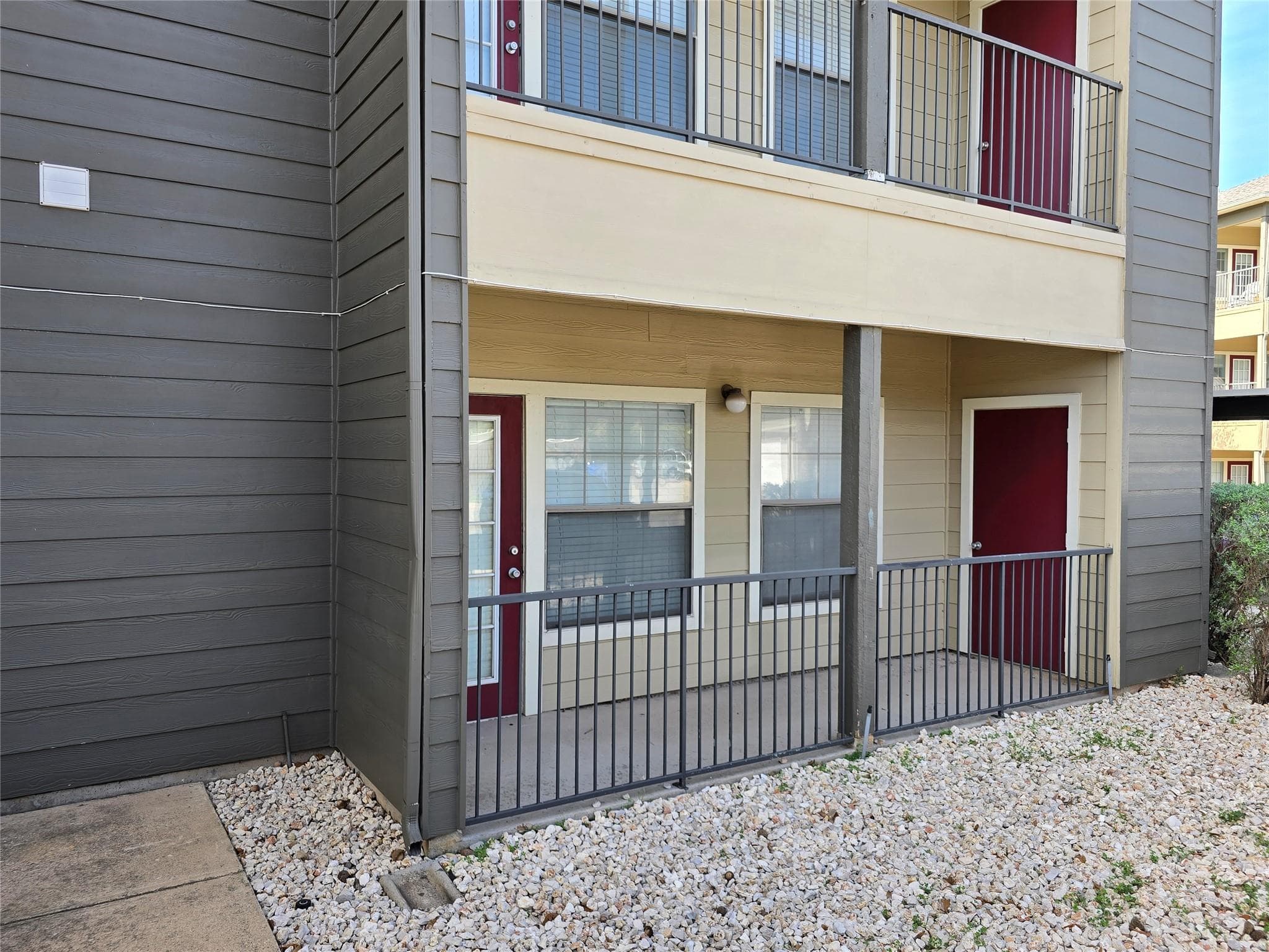 2320 Gracy Farms Ln #916