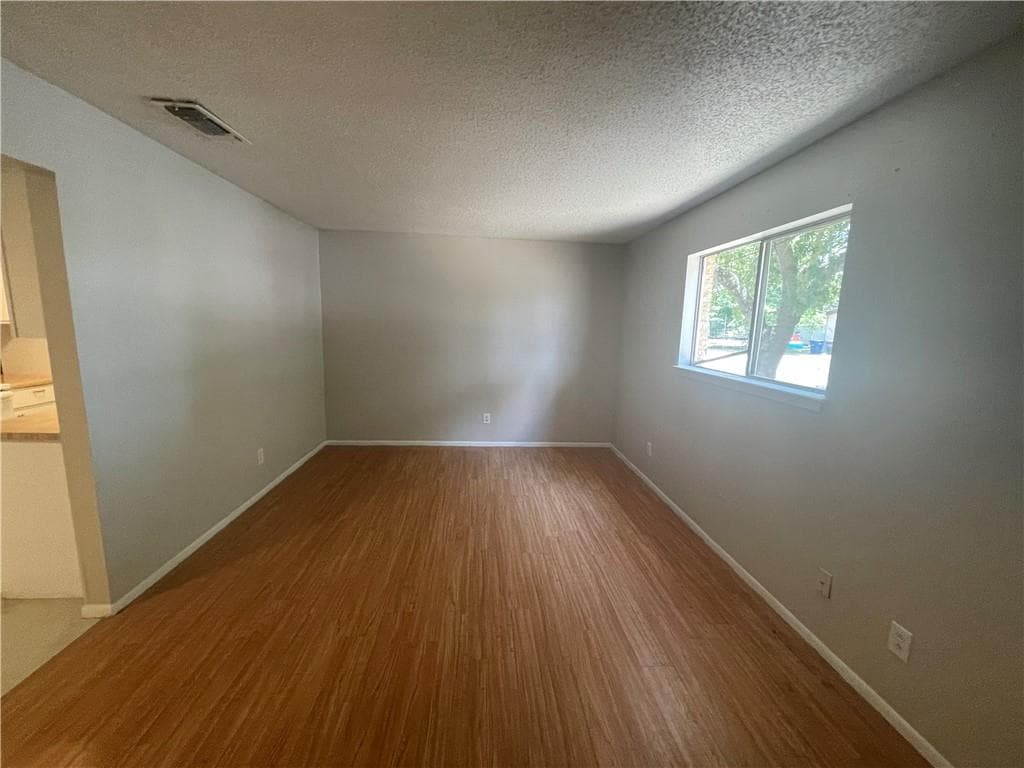 1085 Linde Ave #1097