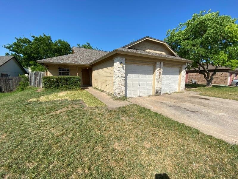 11902 Sunhillow Bnd