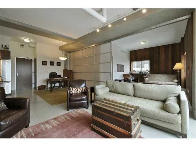 800 Brazos St #1301