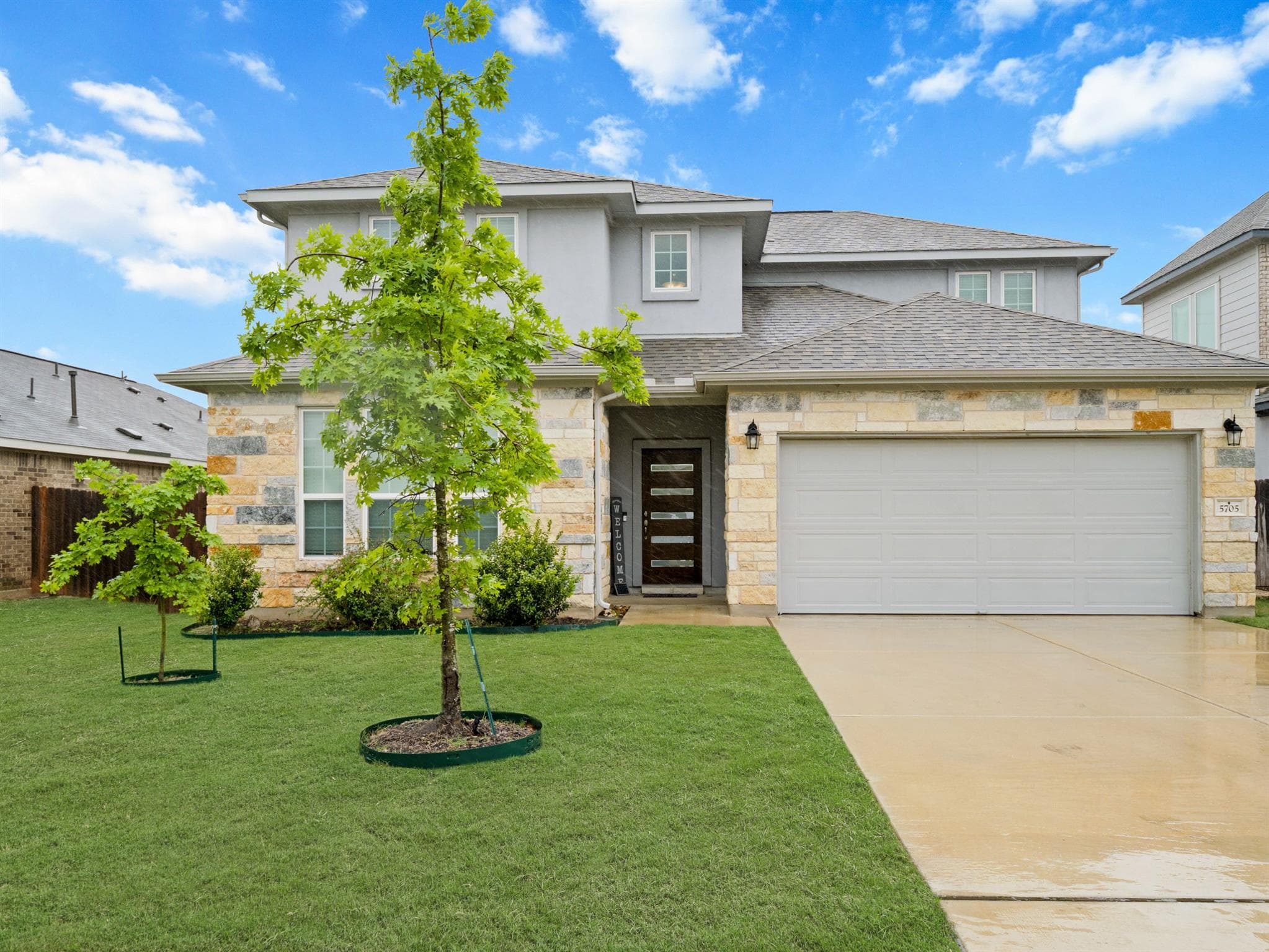 5705 Bellissima Way