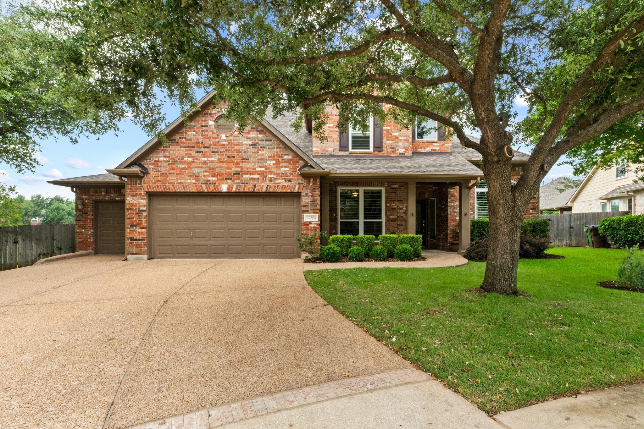 2502 Echo Wood Pl