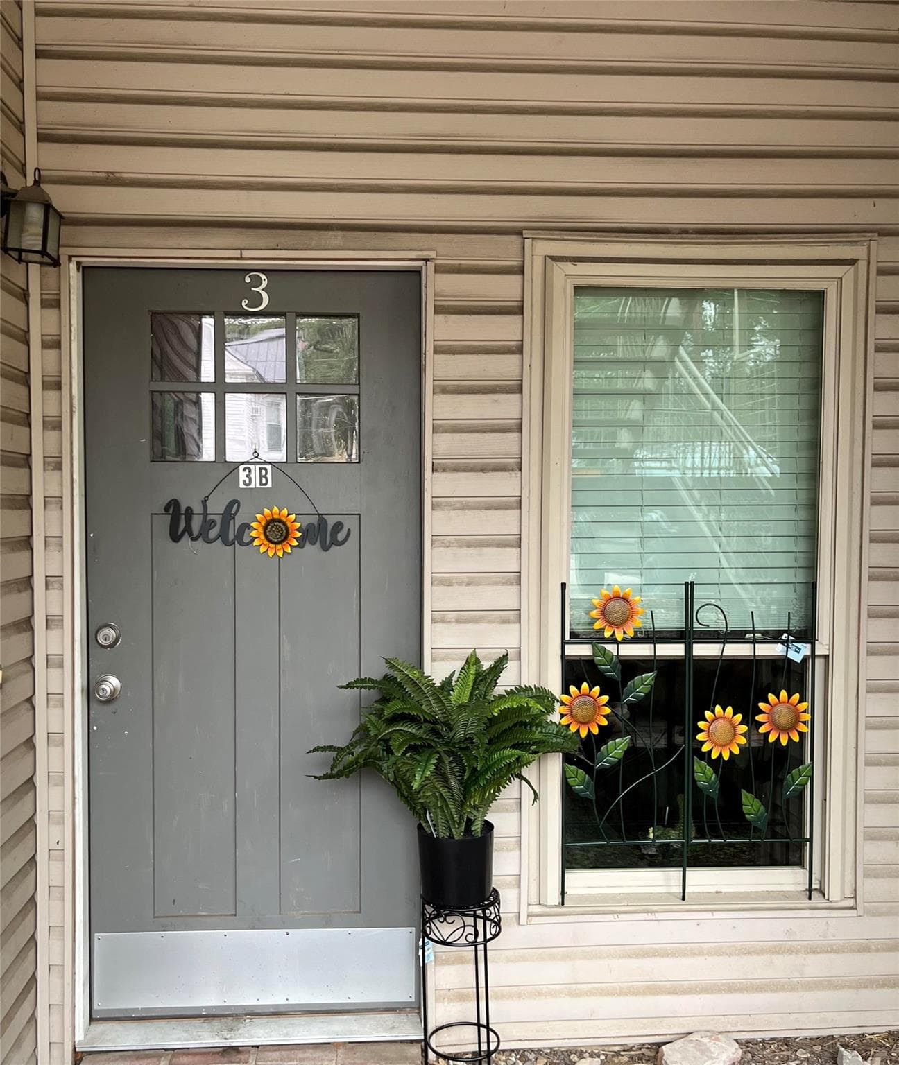 310 Pat Garrison St #3B